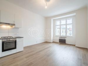 Pronájem bytu 2+kk, Praha - Staré Město, Betlémská, 48 m2