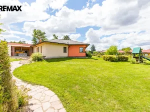 Prodej rodinného domu, Kostelec nad Labem - Jiřice, K Paterům, 290 m2