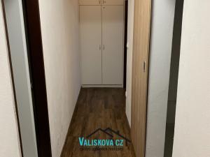 Pronájem bytu 2+kk, Kroměříž, Malý val, 34 m2