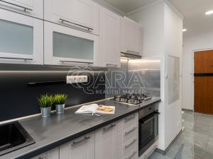 Prodej bytu 4+1, Praha - Libeň, Na hájku, 75 m2