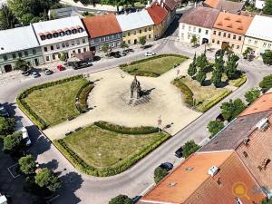 Prodej bytu 2+kk, Doksy, Tyršovo náměstí, 34 m2