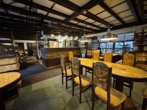 Prodej restaurace, Pardubice - Polabiny, Gagarinova, 254 m2