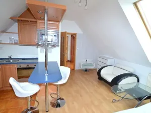 Pronájem bytu 2+kk, Jesenice, Příčná II., 45 m2