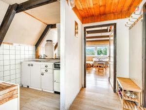 Prodej chaty, Kyselka - Radošov, 80 m2