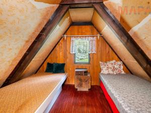 Prodej chaty, Kyselka - Radošov, 80 m2