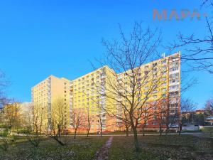 Prodej bytu 2+1, Chomutov, Holešická, 62 m2