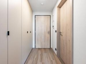 Pronájem bytu 1+kk, Praha - Hlubočepy, Na Zlíchově, 26 m2