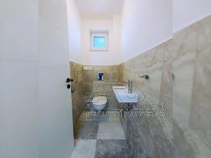 Pronájem rodinného domu, Roudné, 160 m2