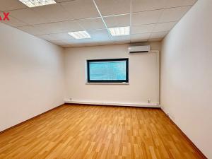Pronájem kanceláře, Frýdek-Místek - Místek, Beskydská, 222 m2