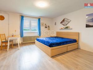 Prodej bytu 1+kk, Trhové Sviny, Branka, 33 m2