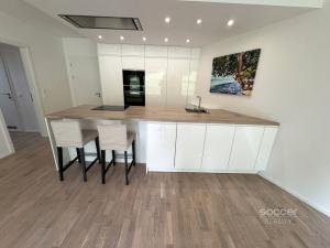 Pronájem bytu 3+kk, Praha - Košíře, Naskové, 104 m2