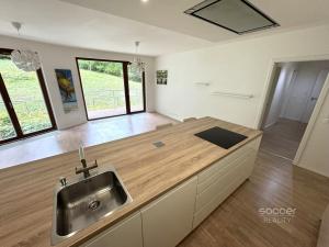 Pronájem bytu 3+kk, Praha - Košíře, Naskové, 104 m2