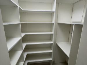 Pronájem bytu 3+kk, Praha - Košíře, Naskové, 104 m2