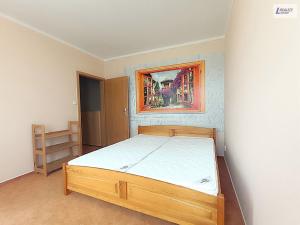 Pronájem bytu 2+kk, Praha - Dubeč, Winklerova, 57 m2