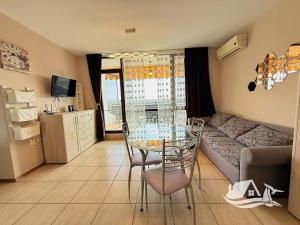 Prodej bytu 2+kk, Nesebar, Bulharsko, 53 m2