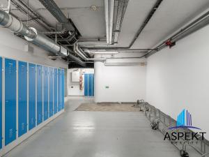 Pronájem kanceláře, Praha - Chodov, Líbalova, 61 m2