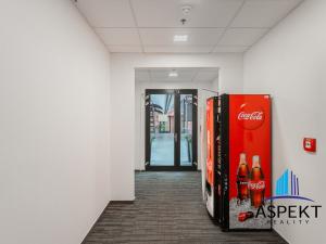 Pronájem kanceláře, Praha - Chodov, Líbalova, 456 m2
