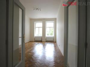 Pronájem bytu 2+kk, Praha - Vinohrady, Dykova, 50 m2