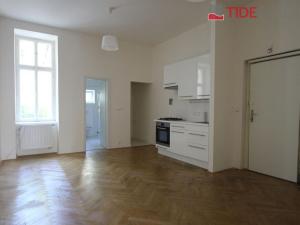 Pronájem bytu 2+kk, Praha - Vinohrady, Dykova, 50 m2