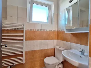 Pronájem bytu 1+1, Praha - Strašnice, Černokostelecká, 38 m2
