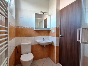 Pronájem bytu 1+1, Praha - Strašnice, Černokostelecká, 38 m2