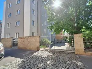 Pronájem bytu 1+1, Praha - Strašnice, Černokostelecká, 38 m2