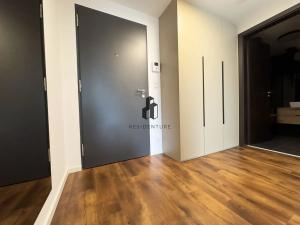 Pronájem bytu 2+kk, Praha - Holešovice, Jankovcova, 56 m2