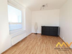 Pronájem bytu 1+kk, Hradec Králové - Nový Hradec Králové, Rybova, 41 m2
