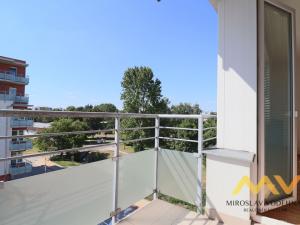 Pronájem bytu 1+kk, Hradec Králové - Nový Hradec Králové, Rybova, 41 m2