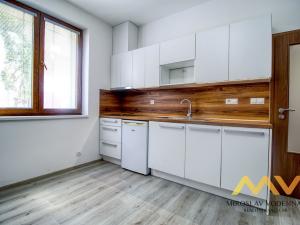 Pronájem bytu 1+kk, Pardubice - Zelené Předměstí, K Višňovce, 25 m2