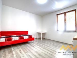 Pronájem bytu 1+kk, Pardubice - Zelené Předměstí, K Višňovce, 25 m2