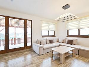 Prodej rodinného domu, Týnec nad Labem, 80 m2
