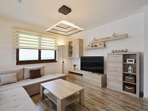 Prodej rodinného domu, Týnec nad Labem, 80 m2