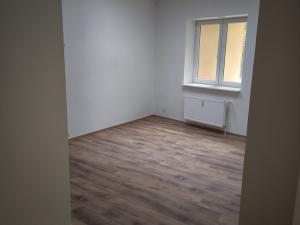 Prodej bytu 1+kk, Praha - Suchdol, Suchdolské náměstí, 21 m2