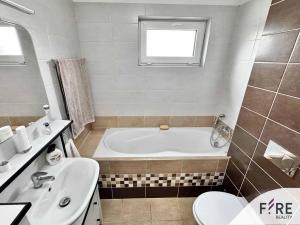 Prodej bytu 3+kk, Smiřice - Rodov, 102 m2