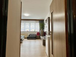Pronájem bytu 1+kk, Havířov - Šumbark, Střední, 30 m2