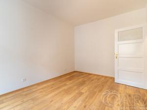 Pronájem bytu 2+kk, Praha - Libeň, Na žertvách, 53 m2