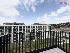 Pronájem bytu 3+kk, Praha, Kolbenova, 98 m2