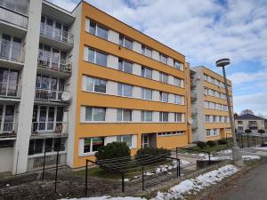 Pronájem bytu 3+1, Strakonice - Přední Ptákovice, Povážská, 74 m2