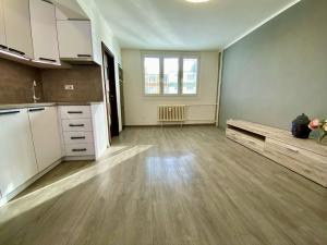 Pronájem bytu 2+kk, Roztoky, Masarykova, 50 m2