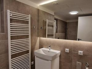 Pronájem bytu 1+kk, Lety, Pražská, 35 m2