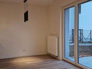 Pronájem bytu 1+kk, Lety, Pražská, 35 m2