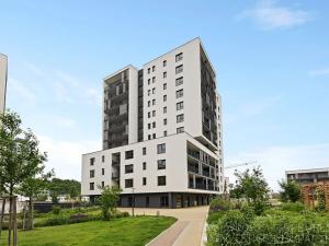 Pronájem bytu 1+kk, Praha - Modřany, Mezi vodami, 31 m2