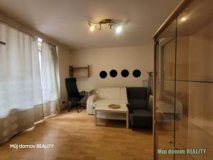 Pronájem bytu 2+1, Praha - Libeň, Drahobejlova, 39 m2