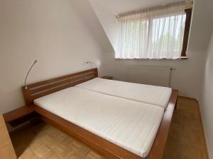 Prodej výrobních prostor, Herink, Radějovická, 838 m2