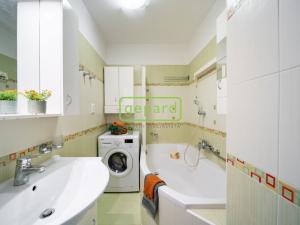 Prodej bytu 3+1, České Budějovice, Komenského, 57 m2