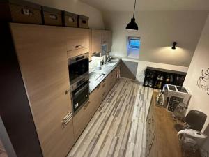 Pronájem bytu 2+kk, Liberec - Liberec I-Staré Město, Vzdušná, 69 m2