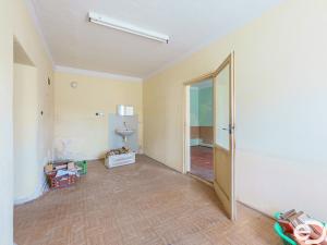 Prodej rodinného domu, Stárkov, 278 m2