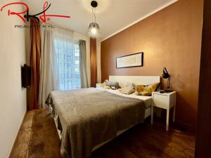 Pronájem bytu 2+kk, Praha, Zakšínská, 60 m2