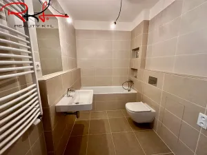 Prodej bytu 2+kk, Praha, Čakovická, 49 m2